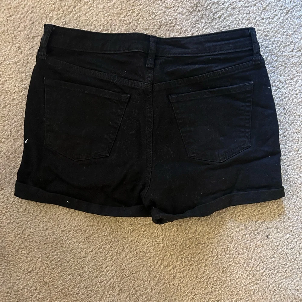 Wild Fable Black Cuffed High Rise Shorts - Picture 2 of 3